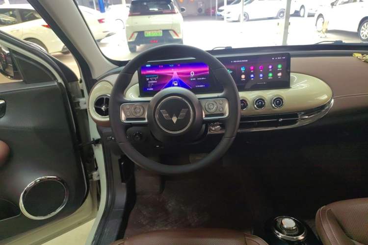 Used Wuling Bingo 2023 410 km Lingxi Deluxe Edition
