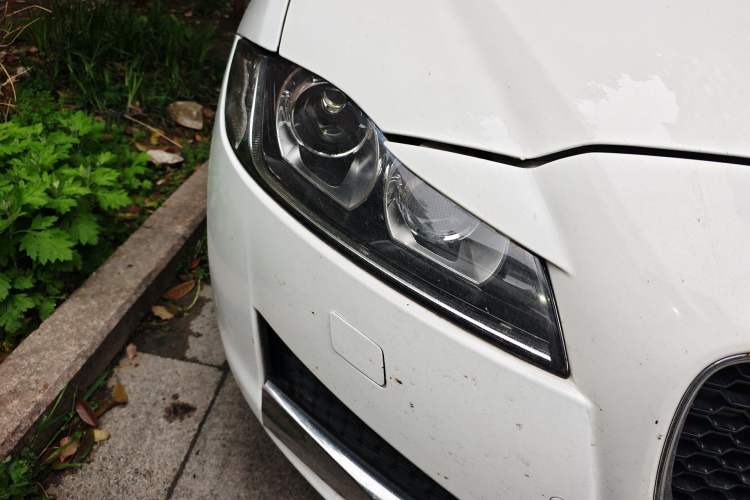 Used Jaguar XFL 2017 XFL 2.0T 240PS Luxury Edition Right Front Headlight