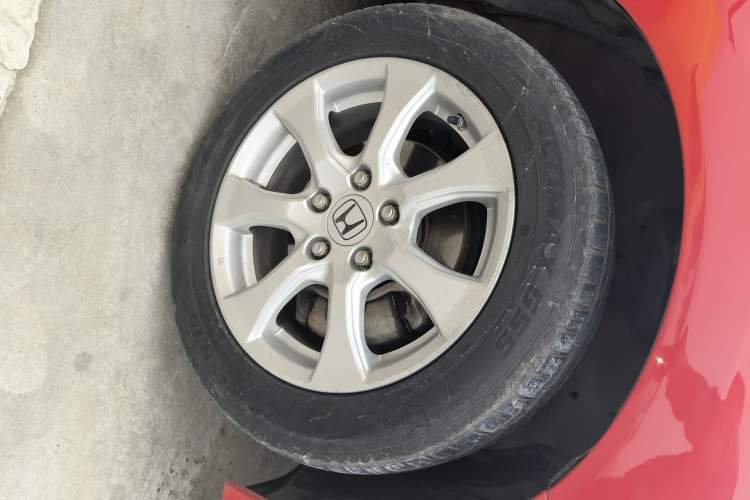 Used Honda Civic 2012 1.8L automatic comfort version Right Front Wheel Hub