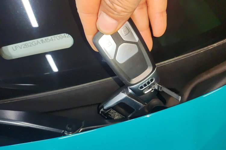 Used Audi Q2L 2021 35 TFSI Progressive Dynamic Edition
