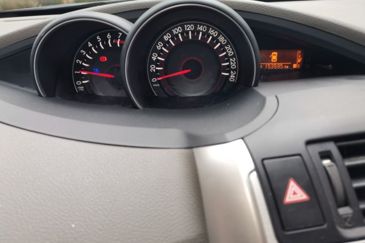 Used Toyota Verso 2015 180E CVT Crossover Edition