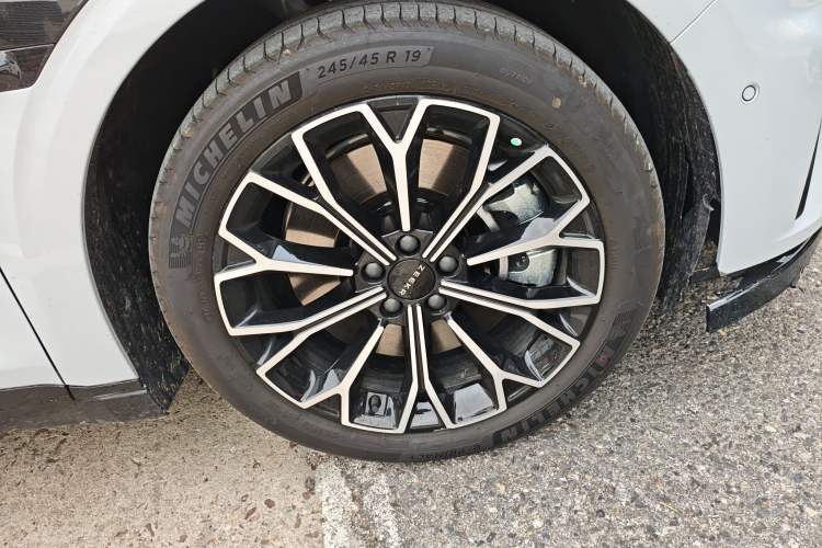 Used Zeekr 007GT 2025 Rear-Drive Intelligent Driving Version 75 kWh