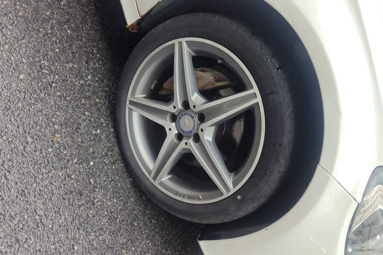 Used Mercedes-Benz C-Class 2017 C 200 station wagon