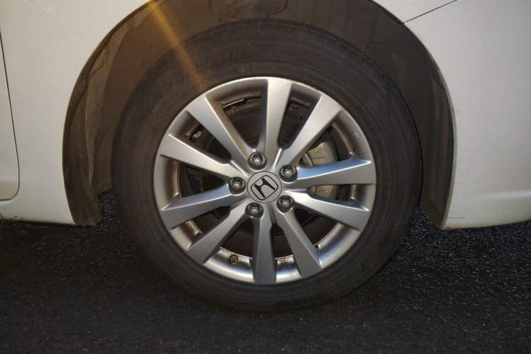 Used Honda Civic 2013 10th Anniversary 1.8L Automatic Luxury Edition Right Front Wheel Hub