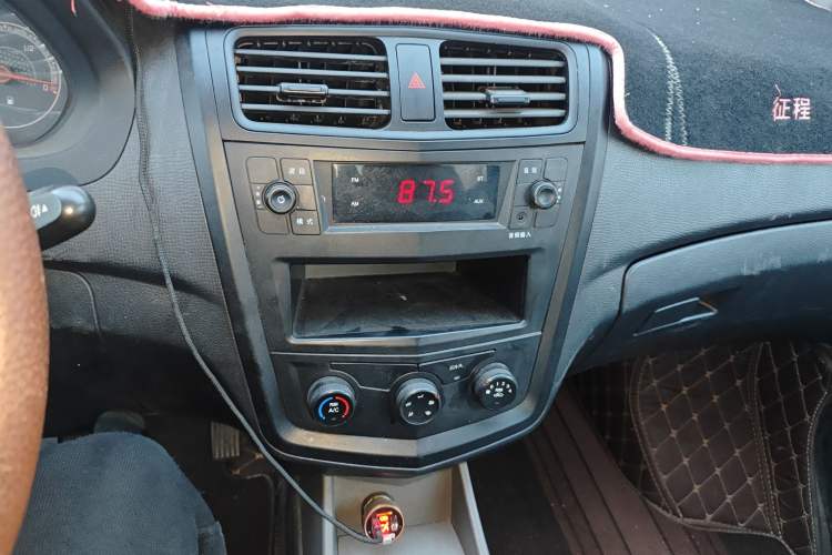 Used Wuling Zhengcheng 2015 1.5L Comfort L3C