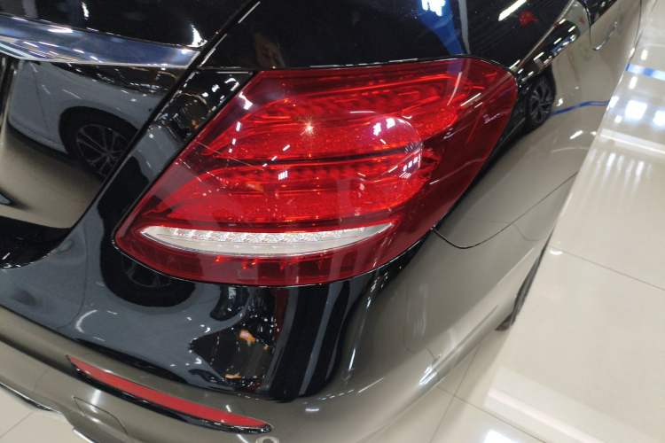 Used Mercedes-Benz E-Class 2019 E 300 L Sport Luxury Edition