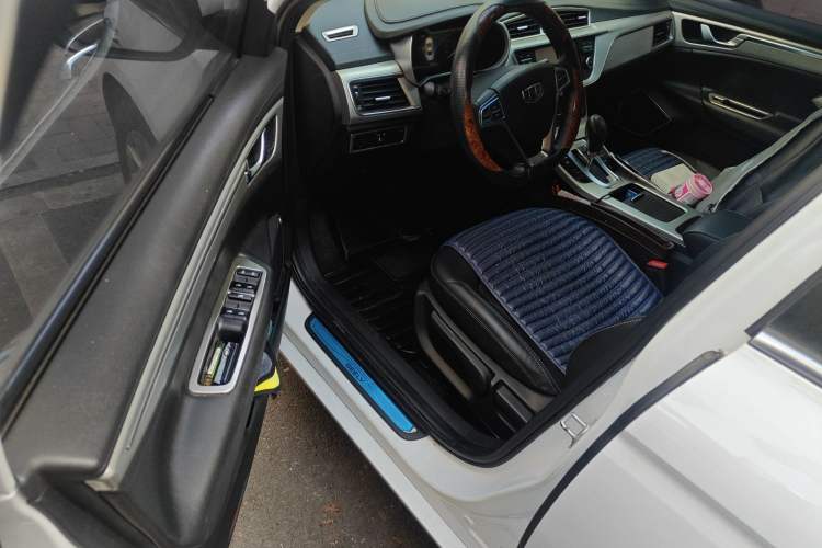 Used Geely Auto Emgrand GL 2017 1.8L DCT Elite Model
