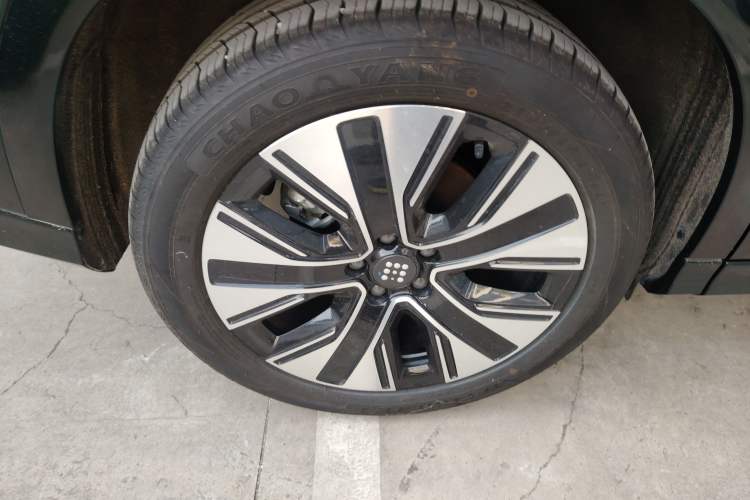 Used Landian E5 PLUS 2026 Model 165km Long-Range First-Adoption Version Ultra 7-seater