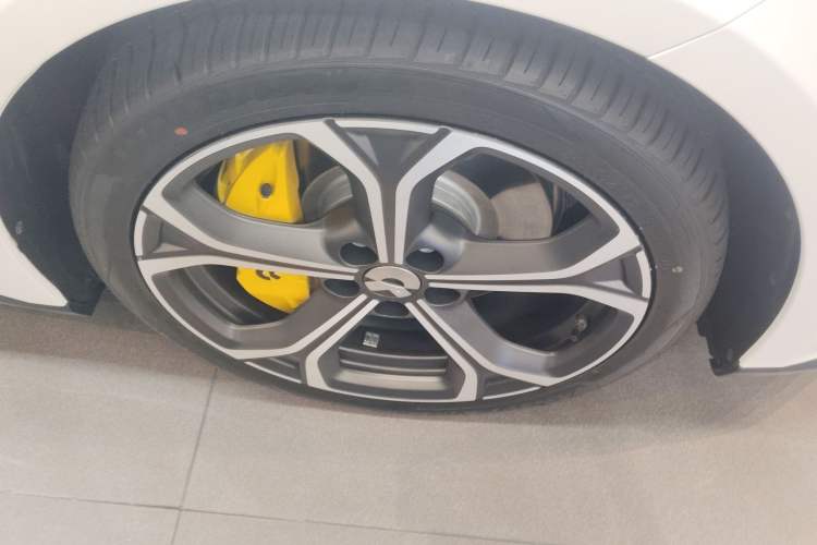 Used Nio ET5T 2024 75kWh Touring Exterior 4