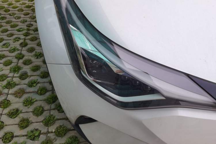 Used Toyota C-HR 2021 2.0L Luxury Edition
