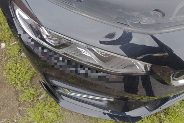 Used Geely Auto Preface 2025 Dongfang Yao 2.0TD Lanxing Edition Right Front Headlight