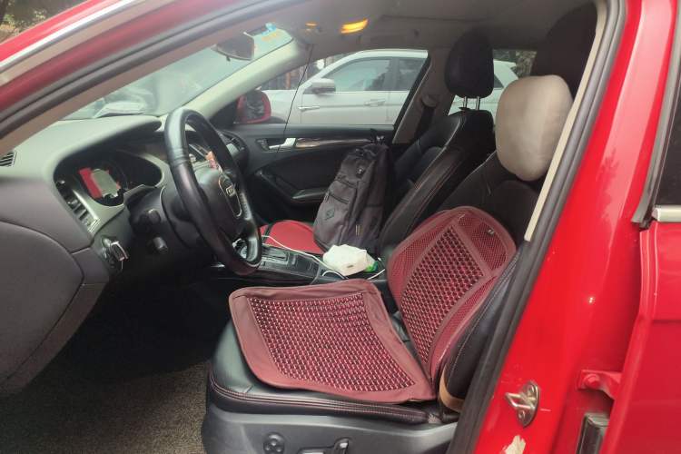 Used Audi A4L 2012 2.0 TFSI automatic standard version