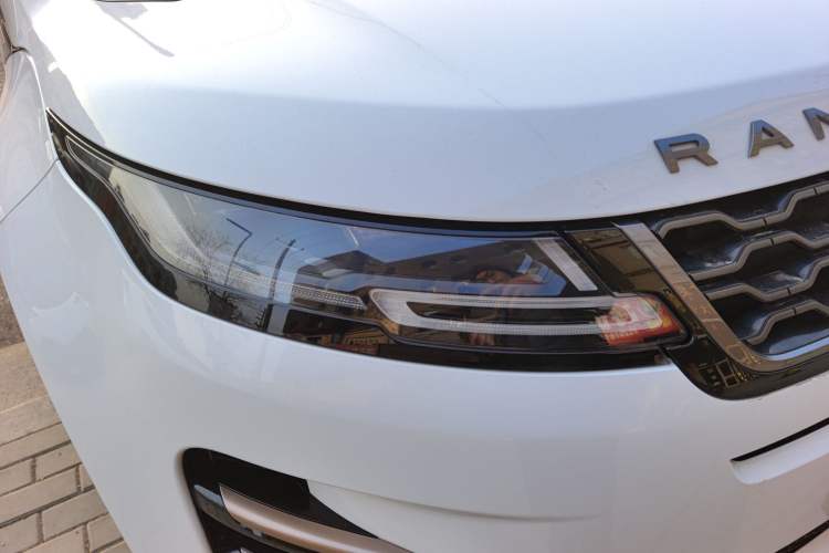 Used Land Rover Range Rover Evoque 2020 249 PS R-DYNAMIC SE Sport Technology Edition