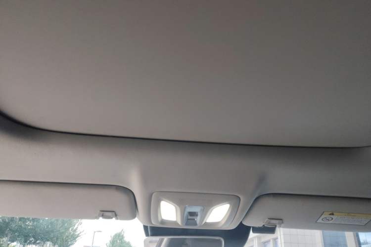 Used Dongfeng Aeolus Huge 2022 Mach Dual-Motor 1.5T MHD Dare-to-Dream Edition