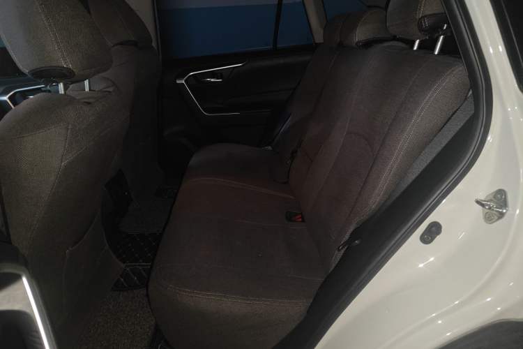 Used Toyota RAV4 2020 2.0L CVT Two-Wheel Drive Fashion Edition
