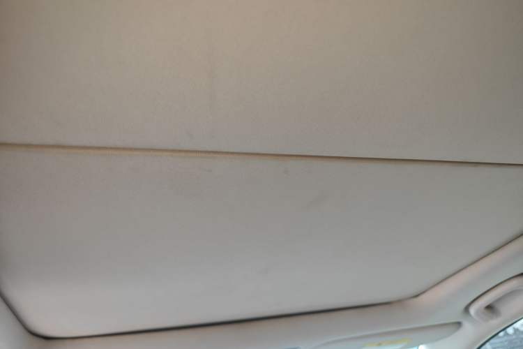 Used Changan Raeton CC 2019 1.5T Manual Elegant Starry Edition China VI Standard
