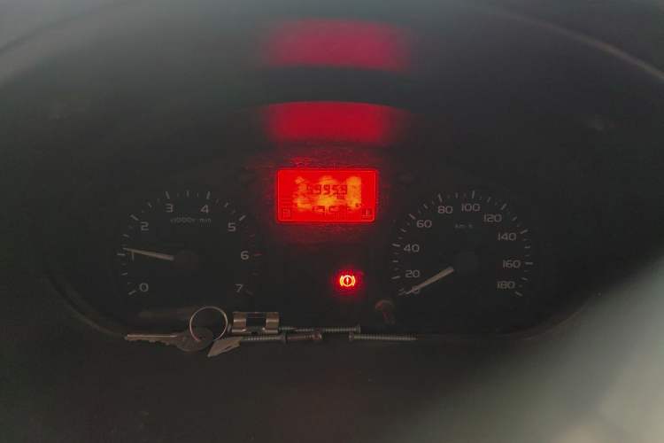 Used Wuling Rongguang 2012 1.2L Extended Basic Version LJY