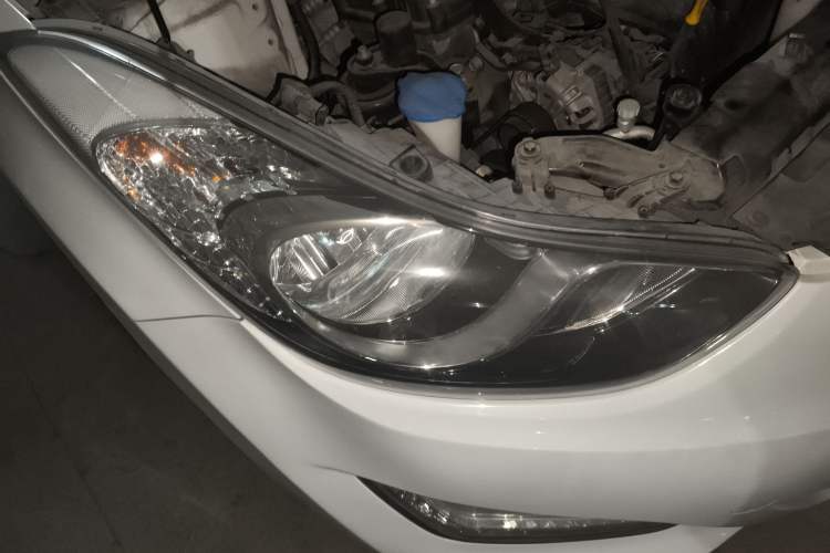 Used Hyundai Elantra (5th Generation / Langdong) 2015 1.6L Automatic Leading Model
