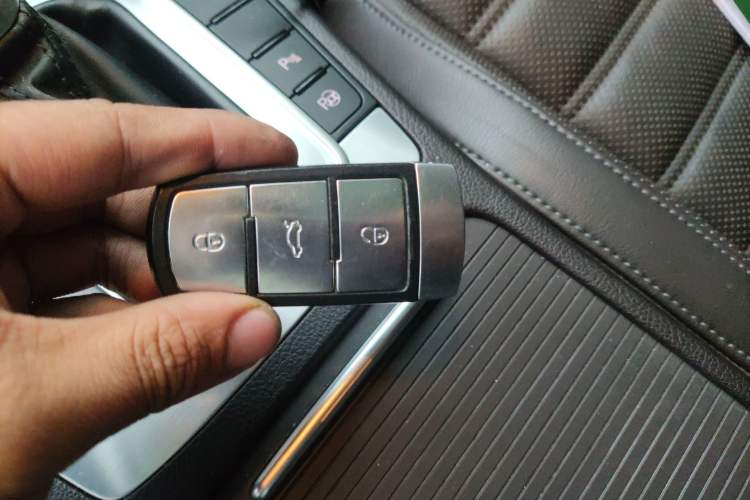 Used Volkswagen FAW-Volkswagen CC 2018 1.8TSI Luxury Model Vehicle Key