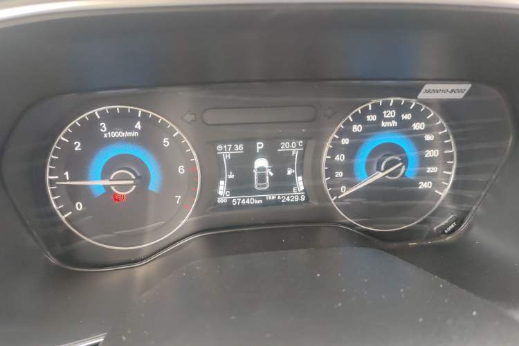 Used Dongfeng Fengon 580 2017 1.5T CVT Smart Style Model Instrument Cluster