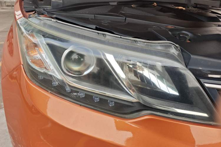 Used Soueast DX3 2018 1.5L Manual Luxury Model
