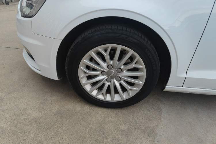 Used Audi A3 2016 Limousine 35 TFSI Prestige Edition
