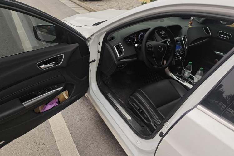 Used Acura TLX-L 2018 2.4L Comfort Edition