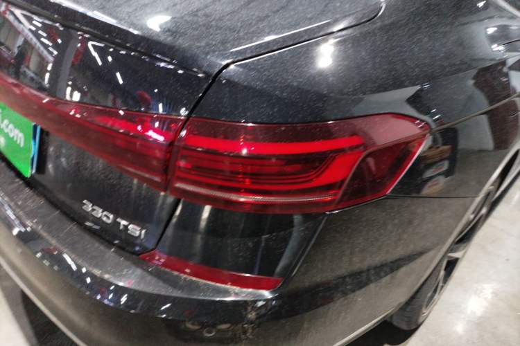 Used Volkswagen Passat 2023 Restyled 330TSI Starry Luxury Edition Right Rear Taillight