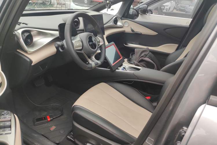 Used BYD Dolphin 2023 420 km Fashion Edition