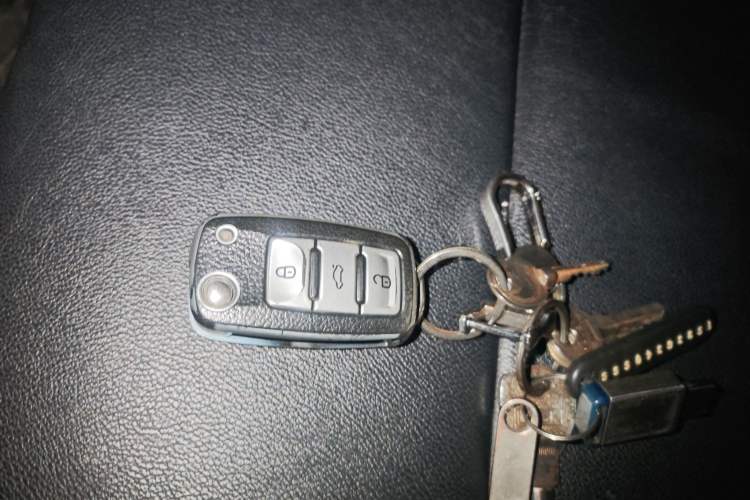 Used Volkswagen Sagitar 2018 1.6L Automatic Comfort Model Vehicle Key