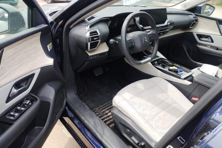 Used Citroen C5 X 2023 1.6T Extraordinary Power