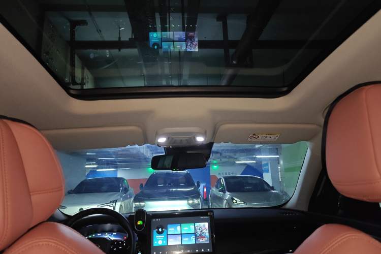 Used Skyworth EV6 2022 620 Smart Edition Headliner