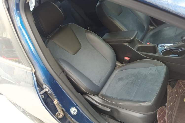 Used Buick Encore GX 2022 332T CVT Two-Wheel Drive Luxury Version
