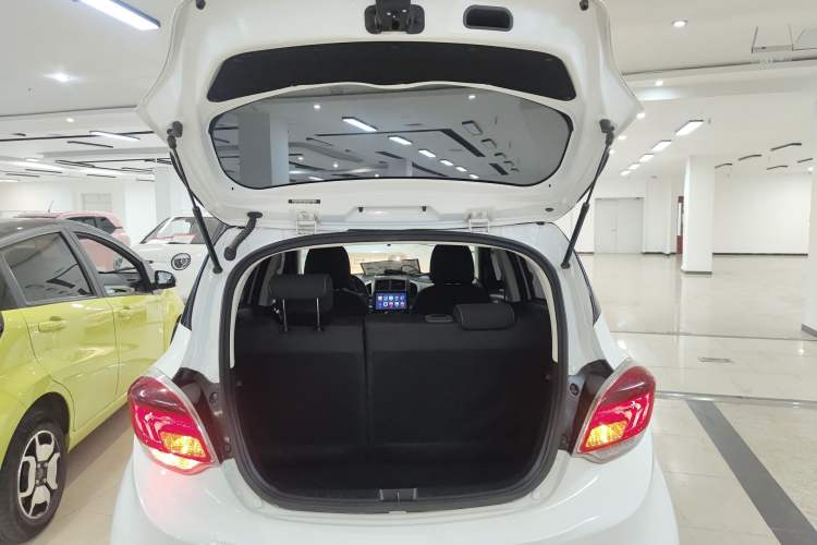 Used CHANGAN OSHAN Benni E-Star 2021 National Edition Xin Yue Version Lithium Iron Phosphate (31.86 kWh) Trunk