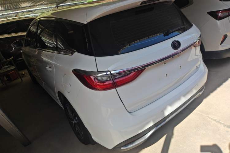 Used BYD Song MAX 2017 1.5T Automatic Smart Connect Luxury 7-Seater