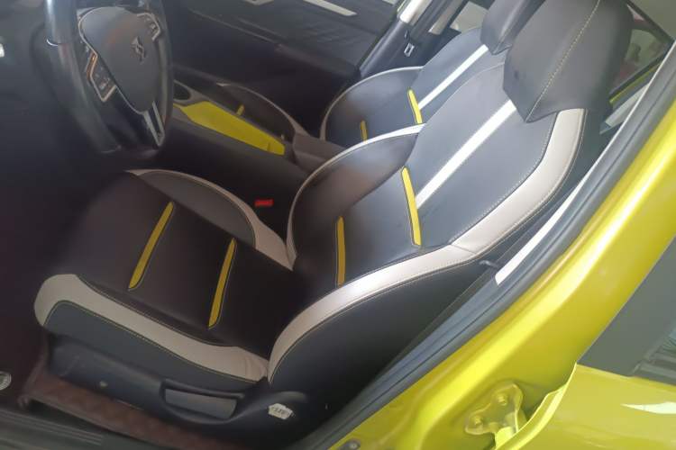 Used SOL E10X 2021 302 km Range Ultra-Advanced Version 31.4 kWh
