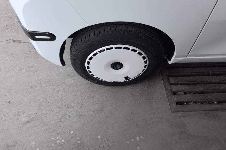 Used Chery QQ Ice Cream 2024 Edition Youth Version 205km Sundae
