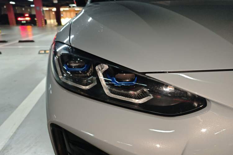 Used BMW 4 Series 2023 425i M Sport Night Edition Right Front Headlight