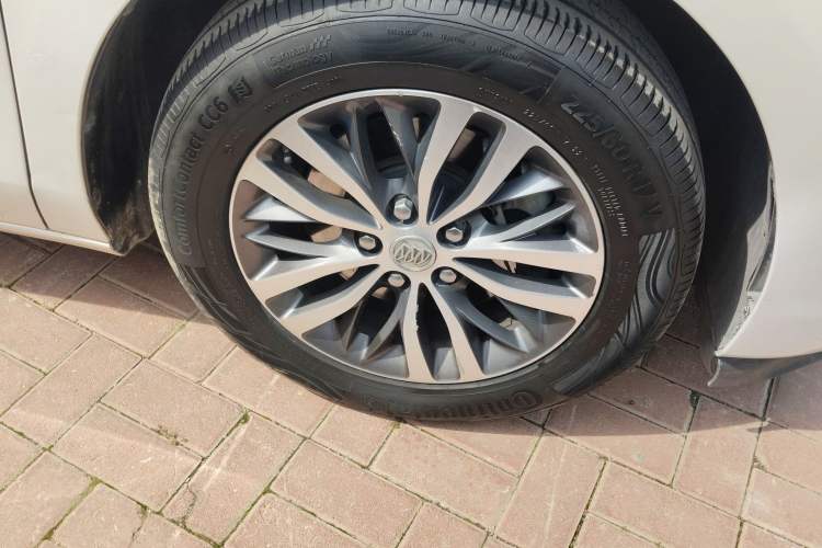 Used Buick GL8 2017 ES 28T Luxury Model China V Standard