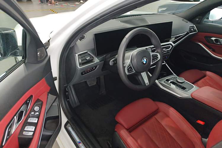 Used BMW 3 Series 2023 325i M Sport Night Edition Package
