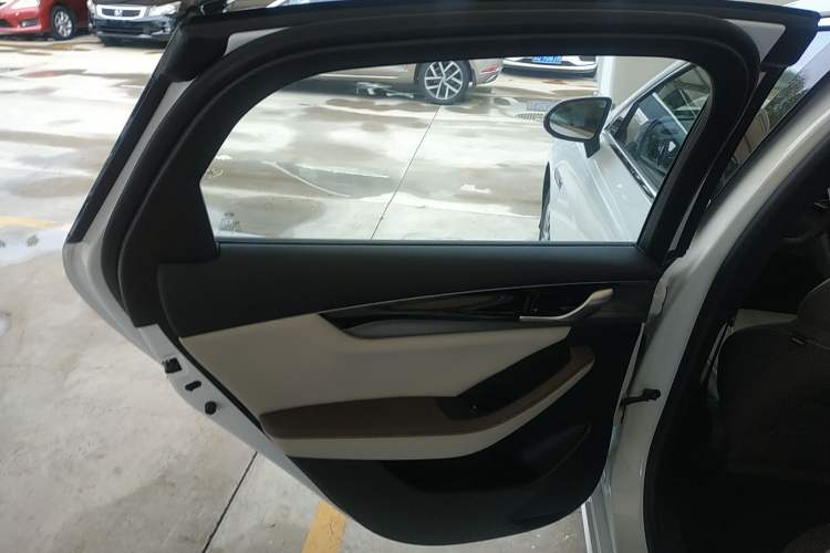 Used BYD Qin PLUS 2023 Champion Edition DM-i 120KM Beyond Model