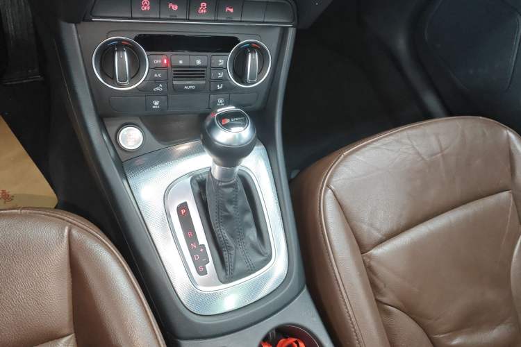 Used Audi Q3 2017 30 TFSI Fashion Model