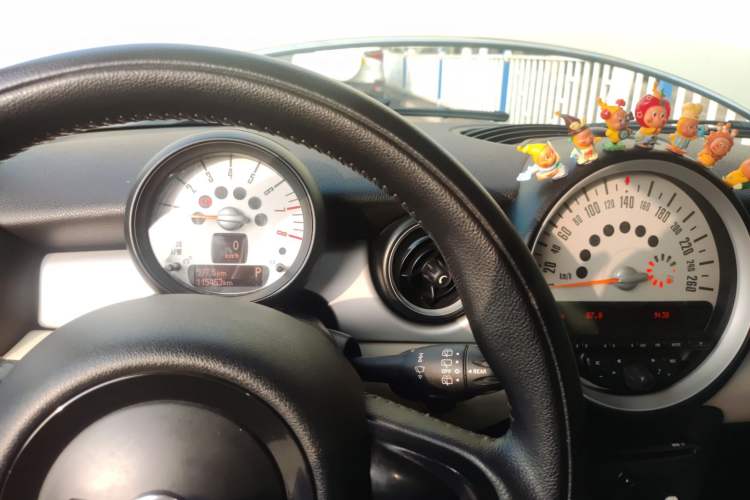 Used MINI Clubman 2011 1.6L ONE Instrument Cluster