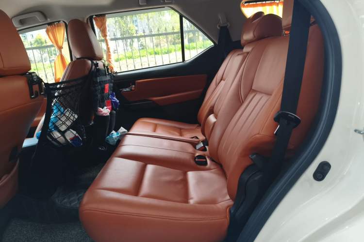 Used Toyota Fortuner  Left Rear Seat