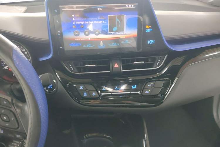 Used Toyota C-HR 2020 2.0L Leading Edition
