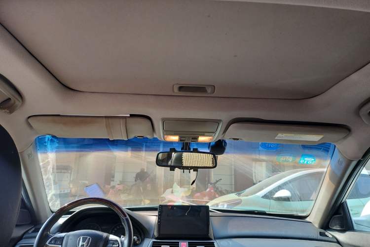 Used Honda Crosstour 2011 3.5L Prestige Edition
