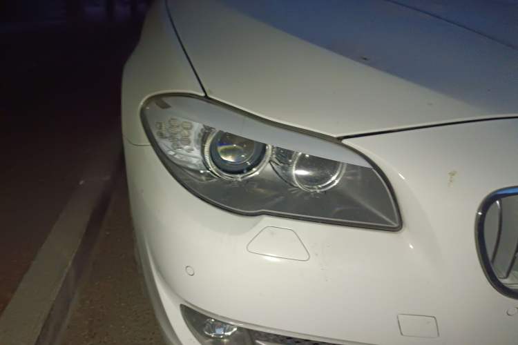 Used BMW 5 Series 2012 535Li Leading Model
