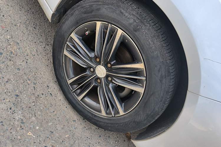 Used Peugeot 308 2019 230THP Automatic Luxury Edition China V Standard Right Front Wheel Hub