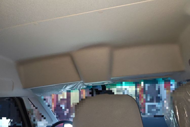 Used Farizon Super VAN 2025 Yucheng Action-Pak, Short-Axle 68kWh ZhiXin, 5-seater
