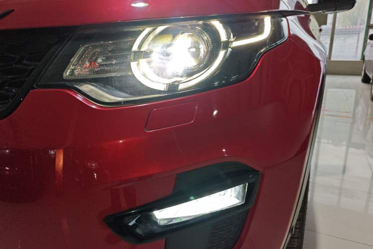 Used Land Rover Discovery Sport 2019 240 PS SE Dynamic Version China V Standard Left Front Headlight